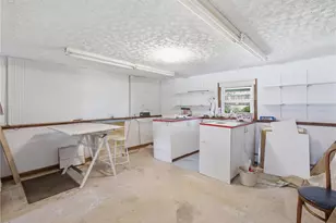 18 Continental Dr, Middletown, RI 02842 - Photo 19