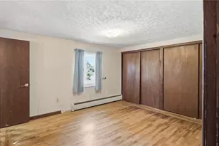 18 Continental Dr, Middletown, RI 02842 - Photo 13