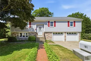 18 Continental Dr, Middletown, RI 02842 - Photo 27