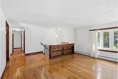 18 Continental Drive, Middletown, RI 02842 - Photo 9