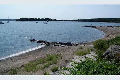49 Sanford Avenue, North Kingstown, RI 02852 - Photo 19