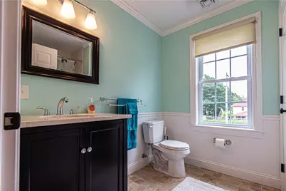 34 Washington Road, Barrington, RI 02806 - Photo 29