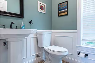 34 Washington Rd, Barrington, RI 02806 - Photo 27