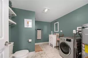 1117 Douglas Ave, North Providence, RI 02904 - Photo 15