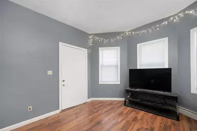 346 Douglas Avenue, Providence, RI 02908 - Photo 15