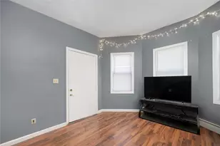 346 Douglas Ave, Providence, RI 02908 - Photo 15