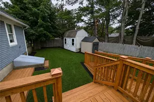 3 Meadow Cir, Barrington, RI 02806 - Photo 21