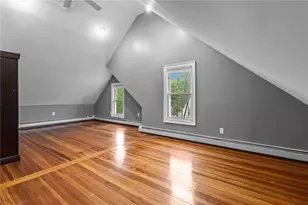 33 Stadden St, Providence, RI 02907 - Photo 27