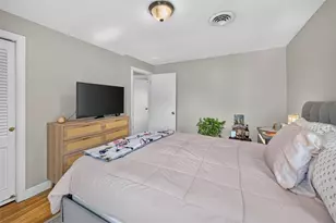 44 Cliff Ave, Cranston, RI 02920 - Photo 21