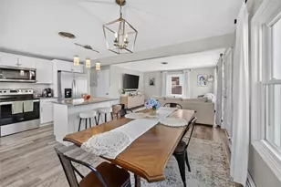 44 Cliff Ave, Cranston, RI 02920 - Photo 13