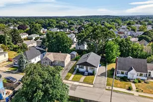 44 Cliff Ave, Cranston, RI 02920 - Photo 11
