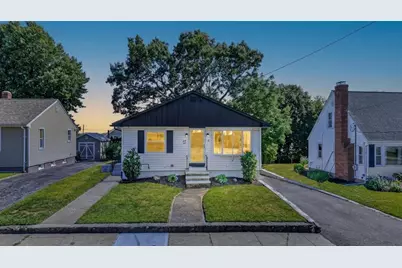 44 Cliff Avenue, Cranston, RI 02920 - Photo 3