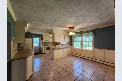 4 Patricia Avenue, North Smithfield, RI 02896 - Photo 13