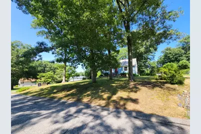 4 Patricia Avenue, North Smithfield, RI 02896 - Photo 3