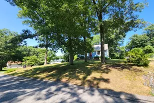 4 Patricia Ave, North Smithfield, RI 02896 - Photo 3