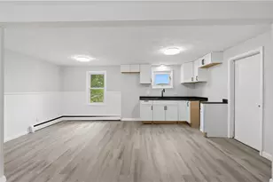 131 Woodland Ave, Cranston, RI 02920 - Photo 3