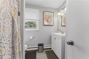 21 Bailey St, East Providence, RI 02916 - Photo 33