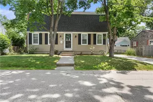 21 Bailey St, East Providence, RI 02916 - Photo 3