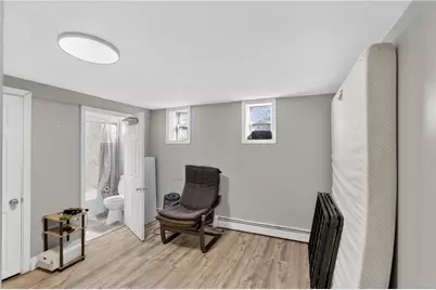 273 Montgomery Avenue, Providence, RI 02905 - Photo 9