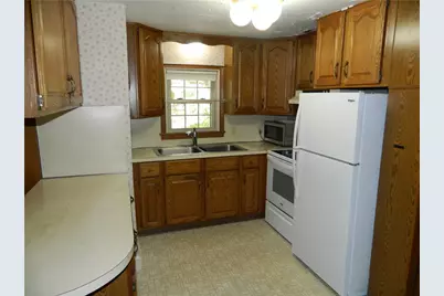 31 Eisenhower Street, Coventry, RI 02816 - Photo 11