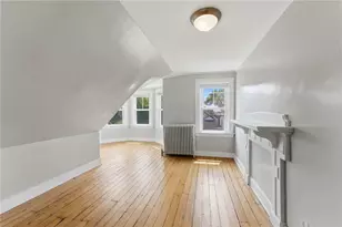 132 S Angell St, Providence, RI 02906 - Photo 9