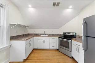 132 S Angell St, Providence, RI 02906 - Photo 3