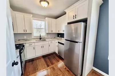 121 Lowden Street #2, Pawtucket, RI 02860 - Photo 3