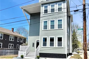 121 Lowden St, Pawtucket, RI 02860 - Photo 19