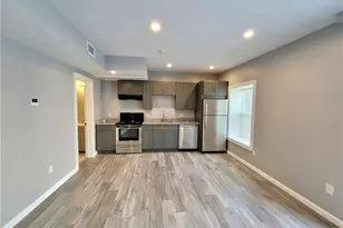 527 Charles St, Providence, RI 02904 - Photo 7
