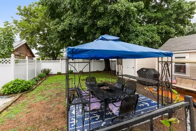 165 Second Street, Pawtucket, RI 02861 - Photo 43