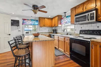 165 Second Street, Pawtucket, RI 02861 - Photo 17