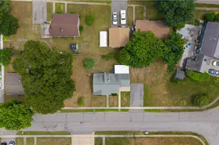 3 Eisenhower Dr, Smithfield, RI 02917 - Photo 5