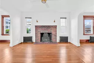 61 Burnside St, Cranston, RI 02910 - Photo 3