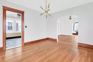 61 Burnside St, Cranston, RI 02910 - Photo 15