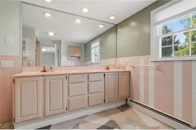 16 Old Simmonsville Road, Johnston, RI 02919 - Photo 17