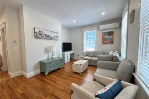 19 Walnut St, Newport, RI 02840 - Photo 3