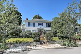 21 Blaisdell Ave, Pawtucket, RI 02860 - Photo 1