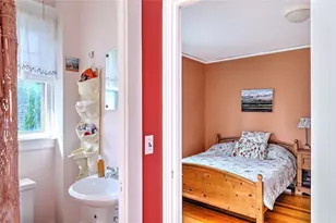21 Blaisdell Ave, Pawtucket, RI 02860 - Photo 27