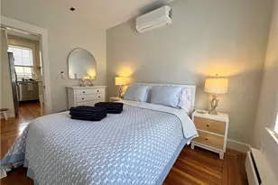 19 Walnut St, Newport, RI 02840 - Photo 9