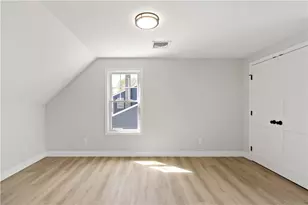 6 Monast St, Warren, RI 02885 - Photo 23