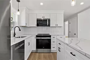 6 Monast St, Warren, RI 02885 - Photo 5