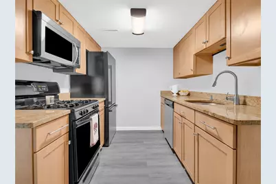 1137 Hartford Avenue #5B, Johnston, RI 02919 - Photo 9