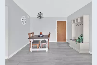 1137 Hartford Avenue #5B, Johnston, RI 02919 - Photo 3