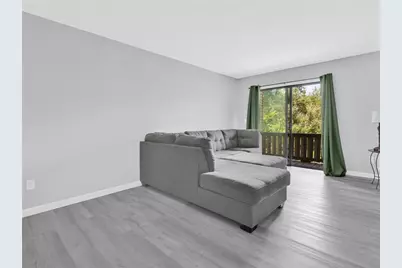 1137 Hartford Avenue #5B, Johnston, RI 02919 - Photo 5