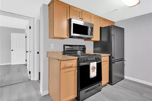 1137 Hartford Ave, Johnston, RI 02919 - Photo 9