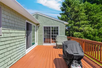 82 Hope Road, Cranston, RI 02921 - Photo 23