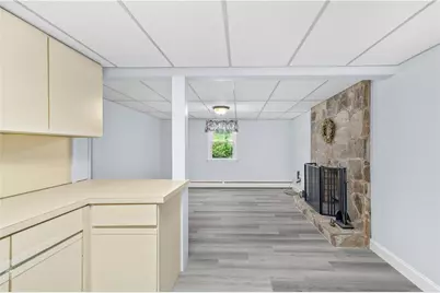 82 Hope Road, Cranston, RI 02921 - Photo 17