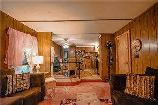 979 Toll Gate Rd, Warwick, RI 02886 - Photo 5
