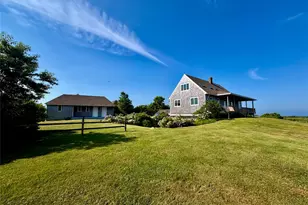 1786 Corn Neck Rd, Block Island, RI 02807 - Photo 15