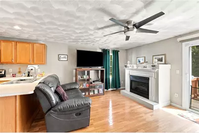 450 Providence Street #31, West Warwick, RI 02893 - Photo 7